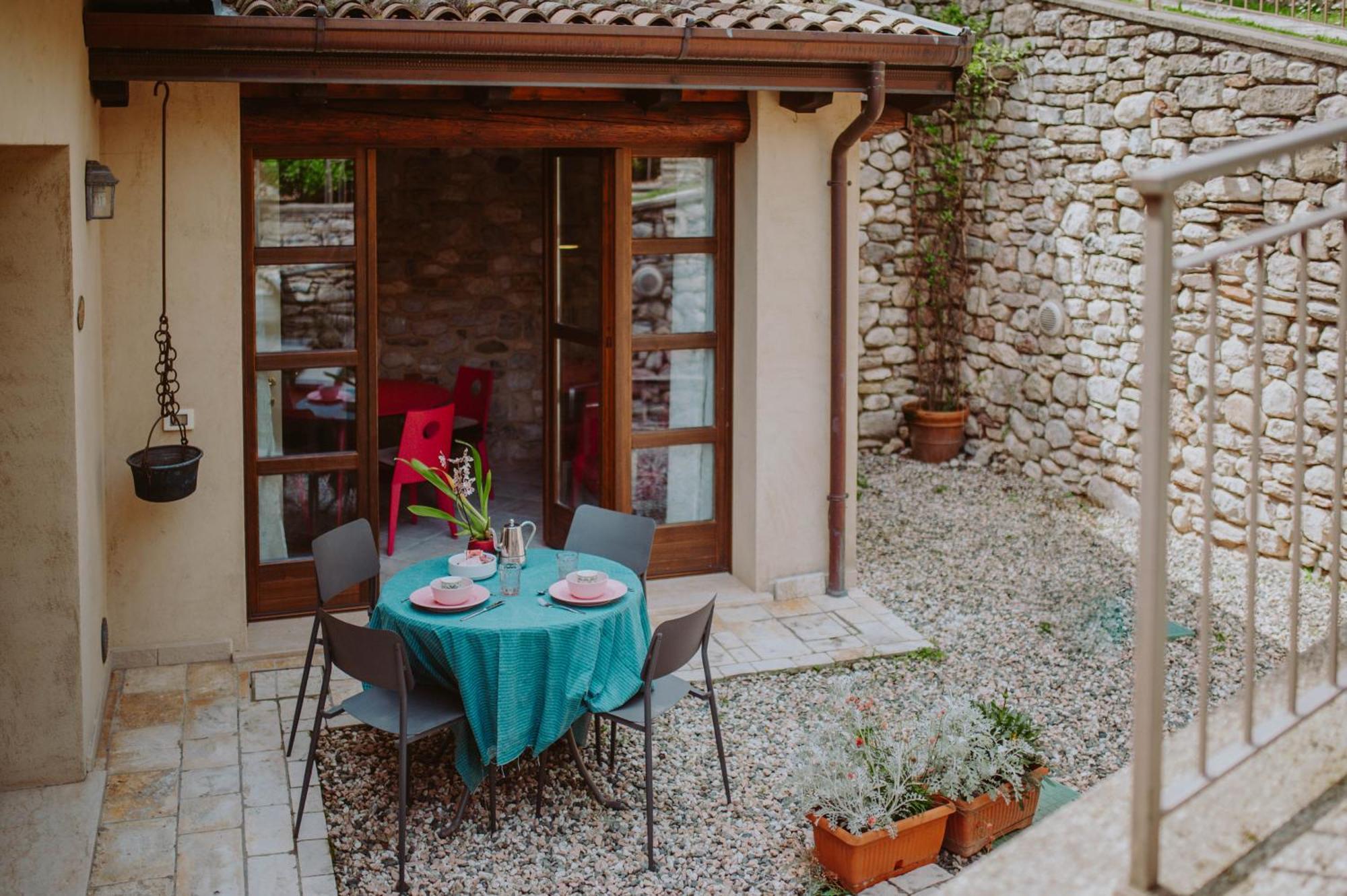 Campolivo Apartment Gargnano Bagian luar foto