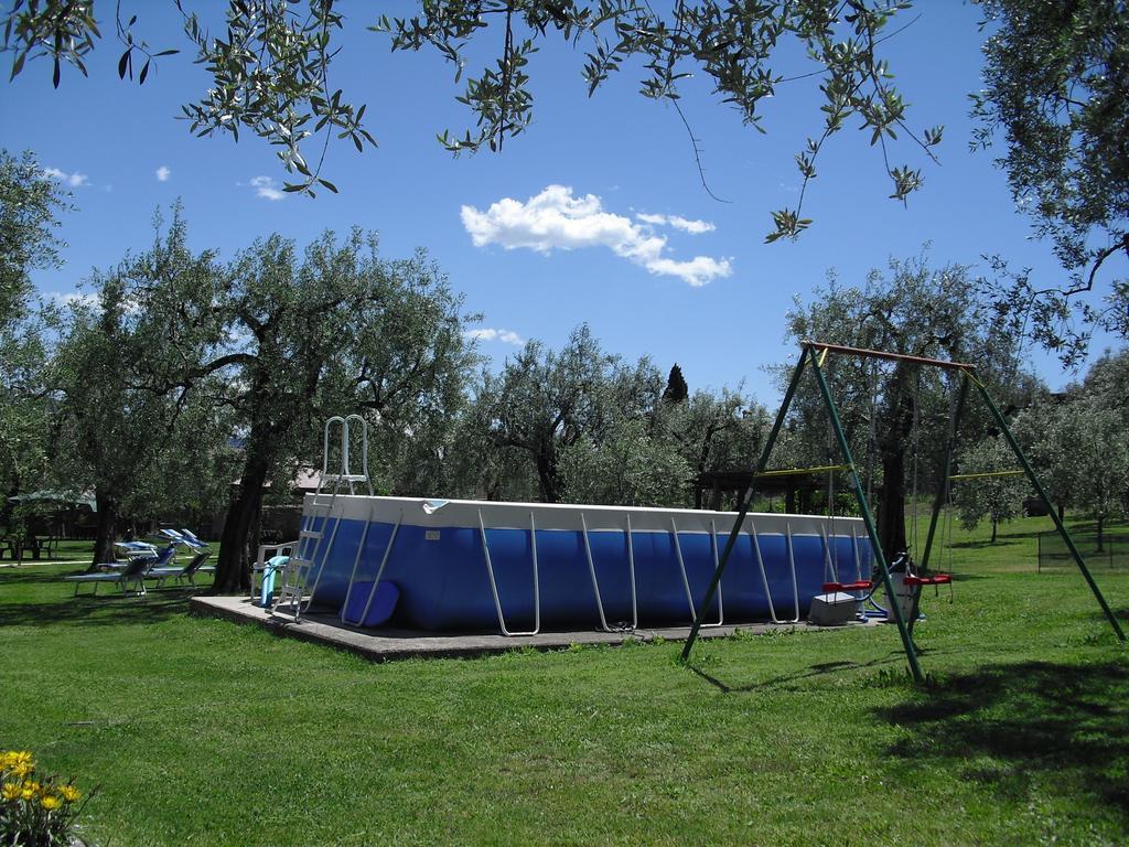 Campolivo Apartment Gargnano Bagian luar foto